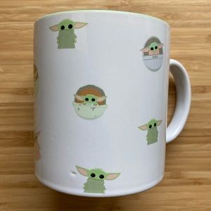 NEW Star Wars The Mandalorian Ceramic 20oz Coffee Mug Baby Yoda